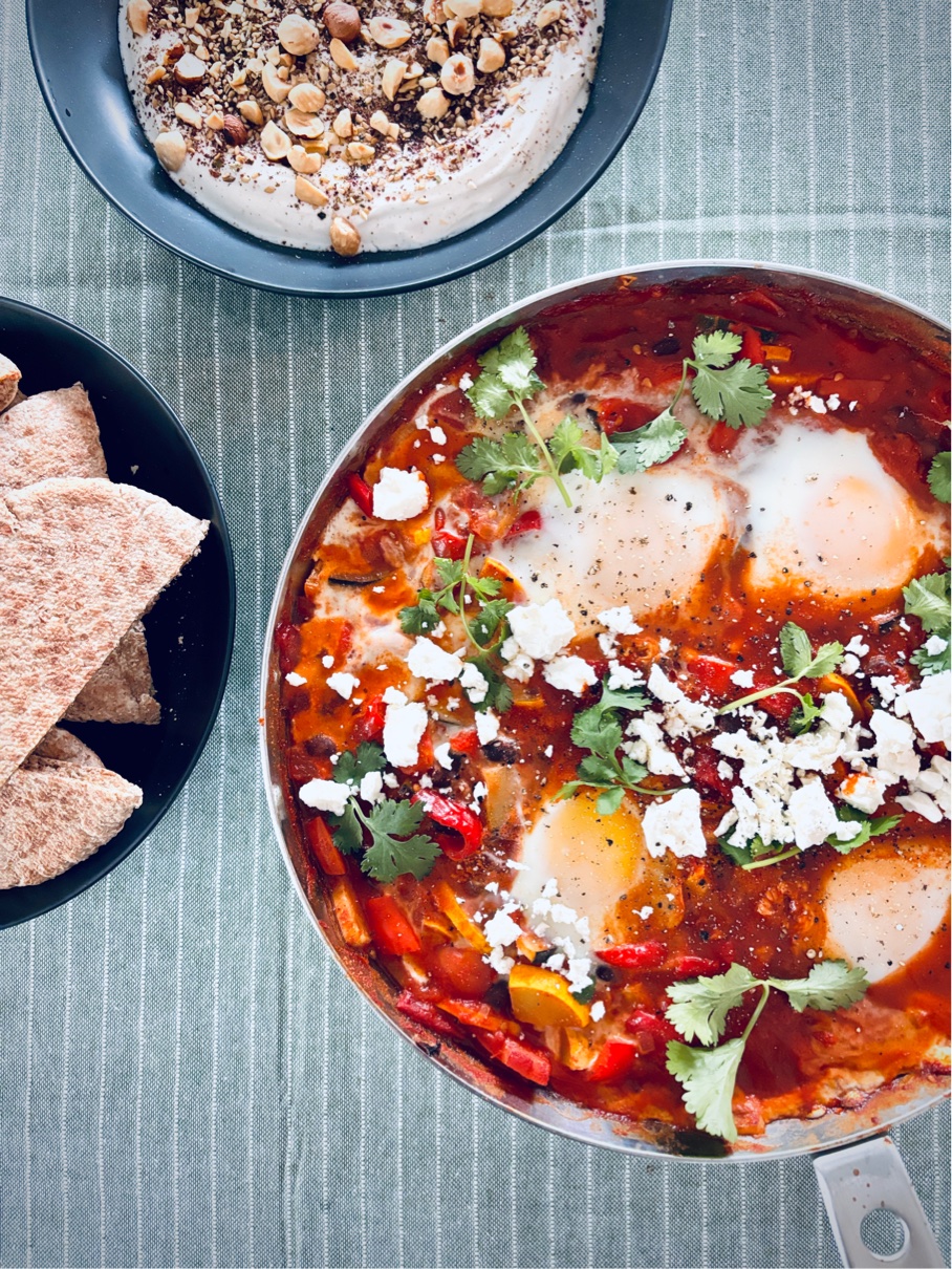 Black bean shakshuka + quick labneh