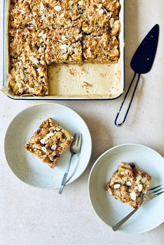 healthy apple crumble bars gluten free vegan sugar free