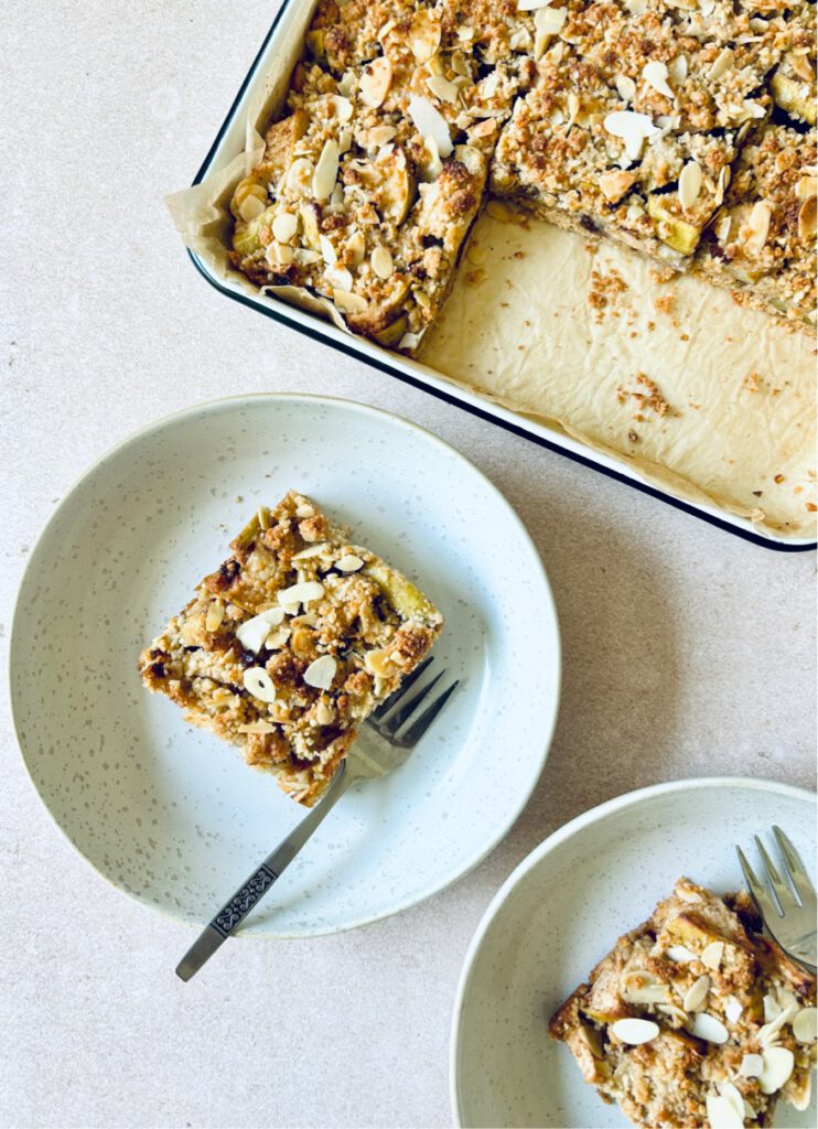 healthy apple crumble bars gluten free vegan sugar free